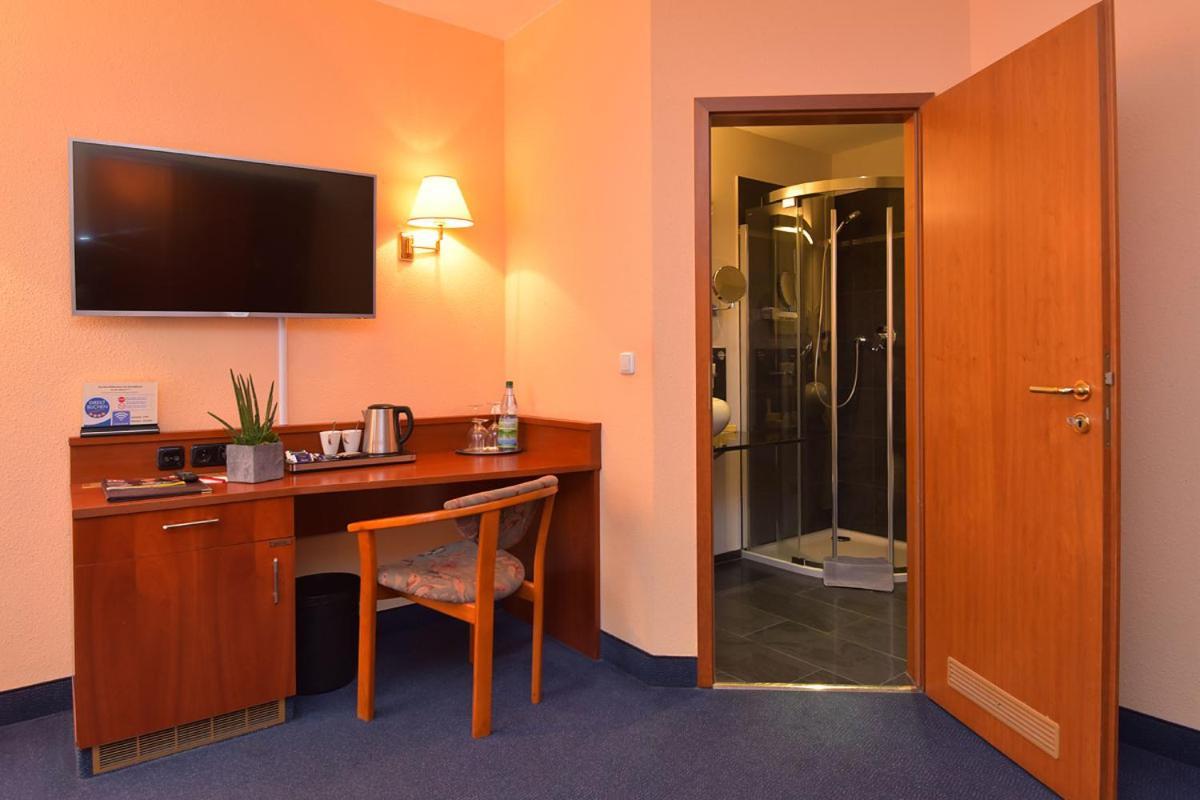 Altstadthotel An Der Werra Meiningen Exteriör bild