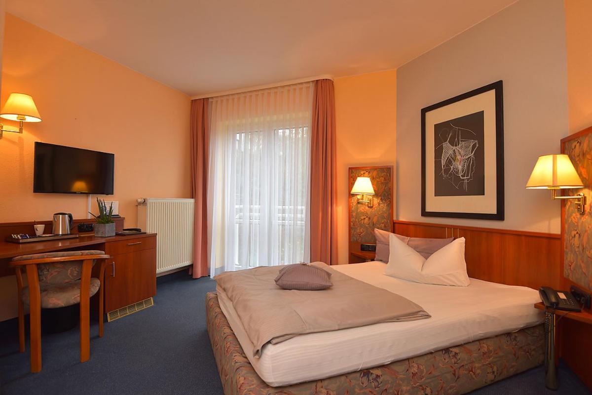 Altstadthotel An Der Werra Meiningen Exteriör bild
