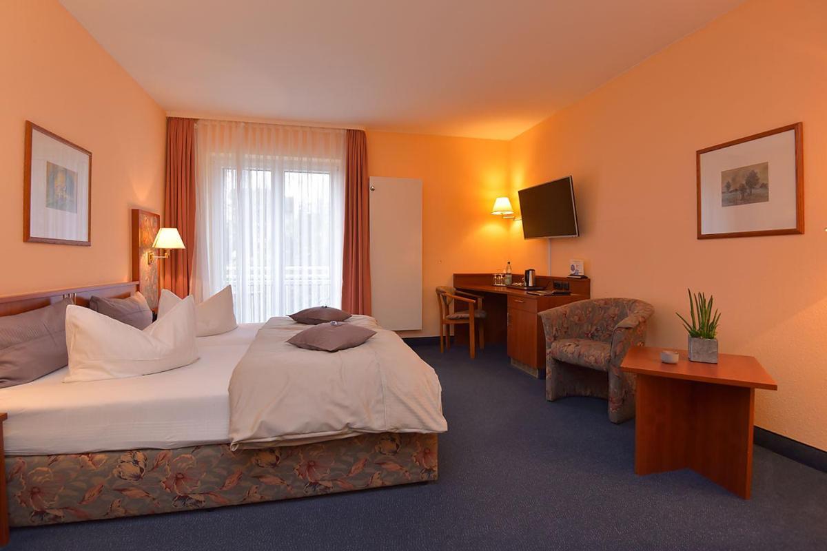 Altstadthotel An Der Werra Meiningen Exteriör bild