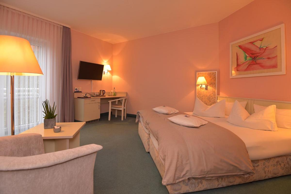 Altstadthotel An Der Werra Meiningen Exteriör bild