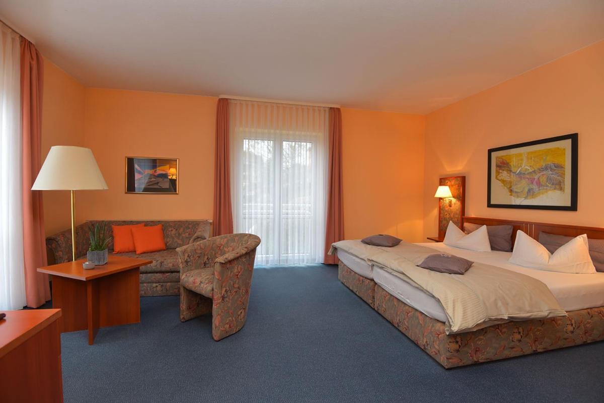 Altstadthotel An Der Werra Meiningen Exteriör bild