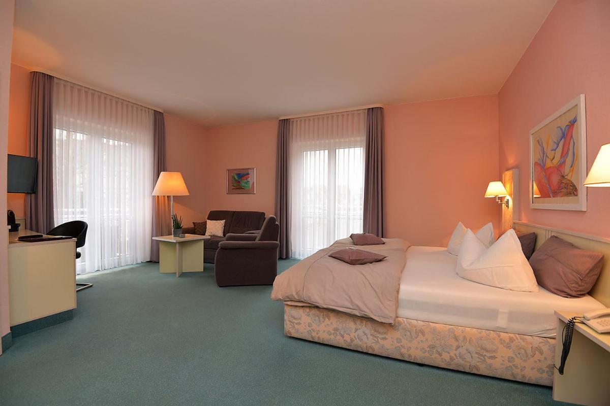 Altstadthotel An Der Werra Meiningen Exteriör bild