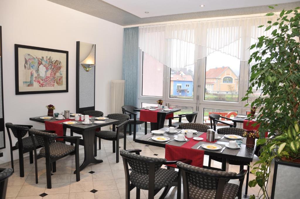 Altstadthotel An Der Werra Meiningen Exteriör bild