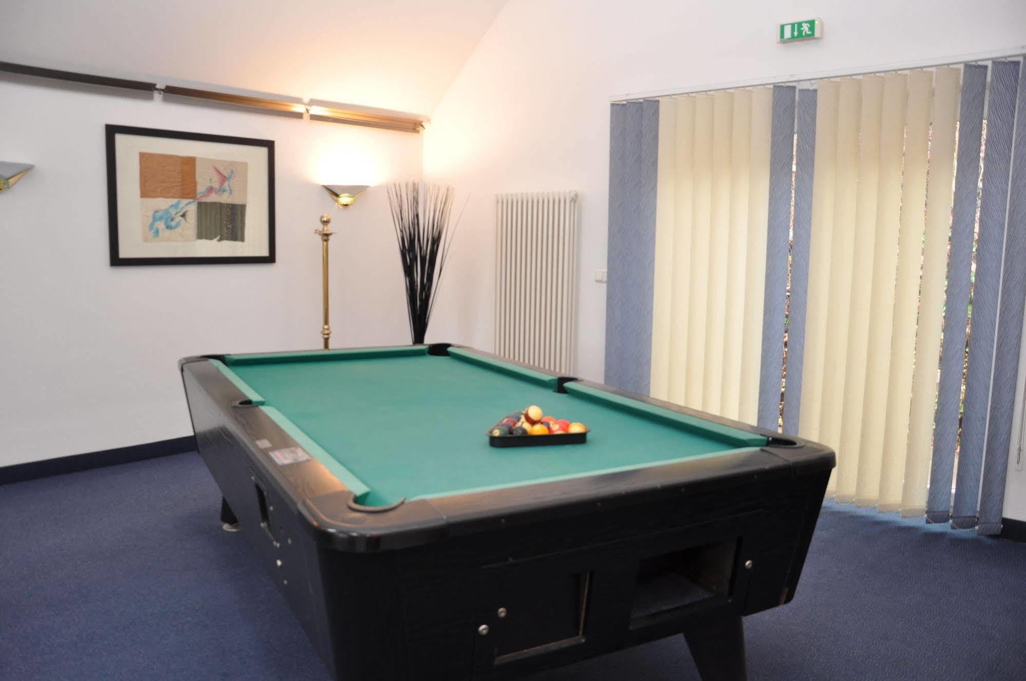 Altstadthotel An Der Werra Meiningen Exteriör bild